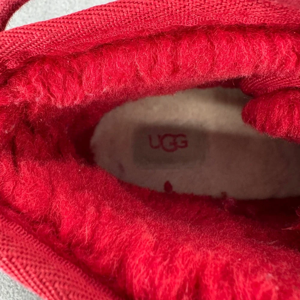 UGG Neumel Suede Boots Mens 12 Samba Red Chukka Lace Up S/N 3236